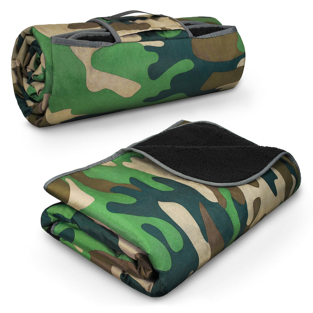Tirrinia Waterproof Outdoor Blanket with Sherpa Lining, Windproof Triple Layers Warm Comfy Foldable for Camping Stadium, Beach, Picnic, Grass, Concerts, Car, Dog, 51''X 59'' & 59''X 80''